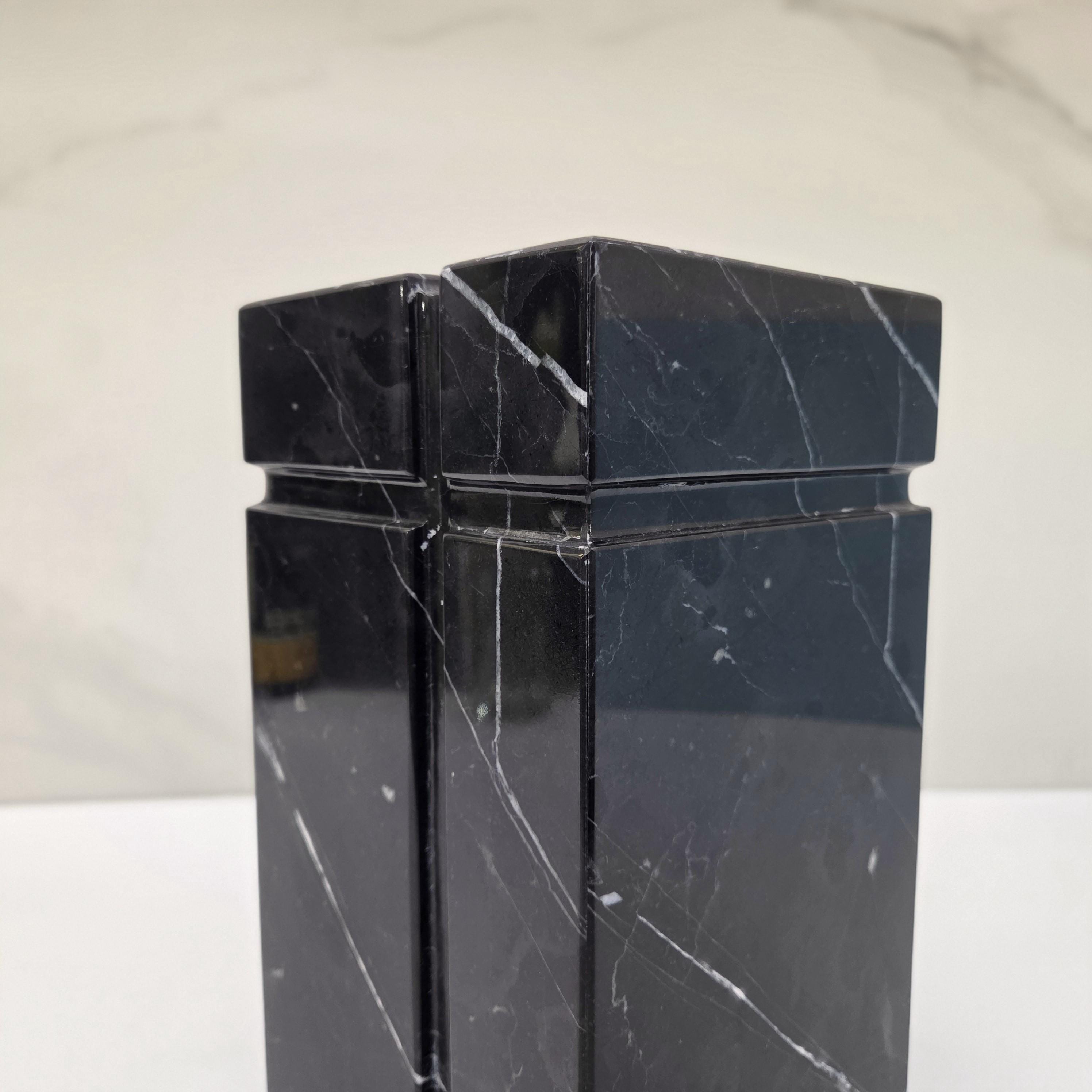 UR_11 Black Marble Stone Cremation Urn for Adult Ashes