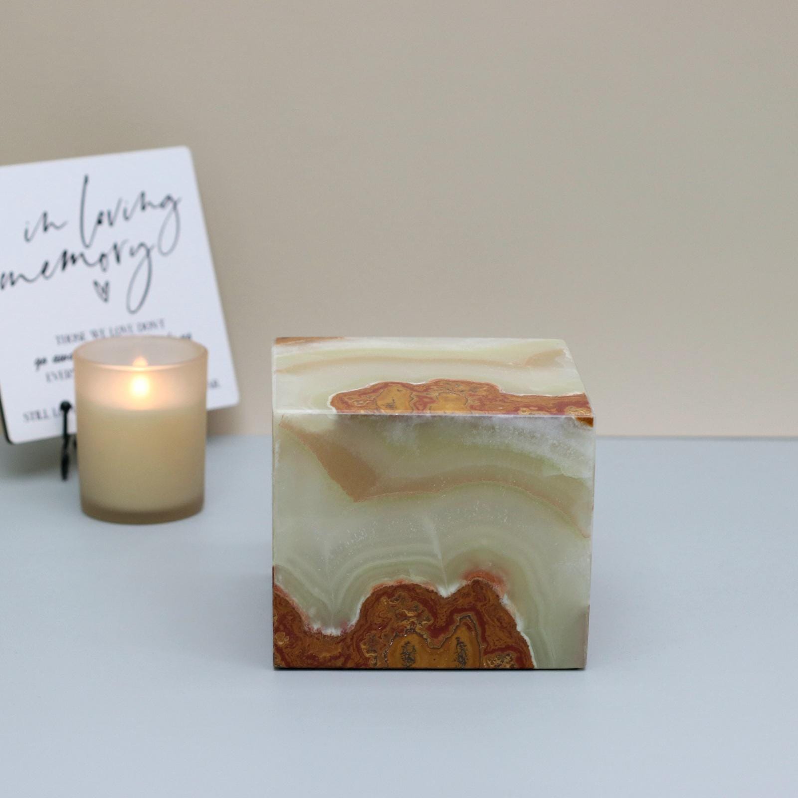 UR_10 Small Green Onyx Stone Cremation Urn for Ashes